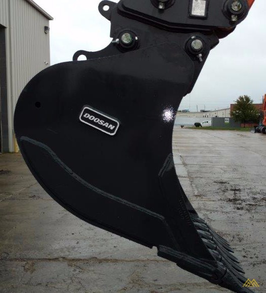 18,000 lb. Doosan DX85R-3 Hydraulic Excavator 7