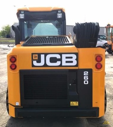 2,600 lb. JCB 260 Skid Steer 2