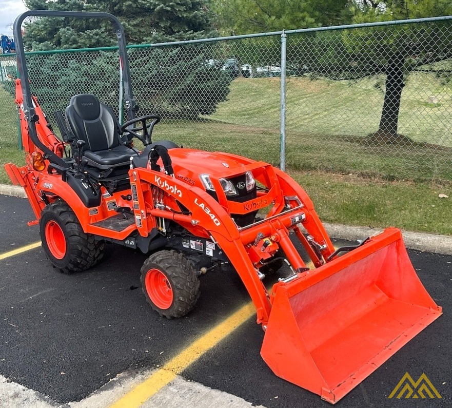 2022 Kubota BX23S Backhoe Loader 1