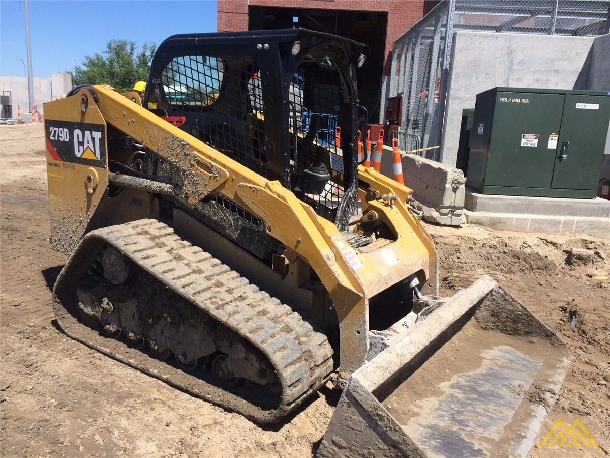 CAT 279D Compact Track Loader 2