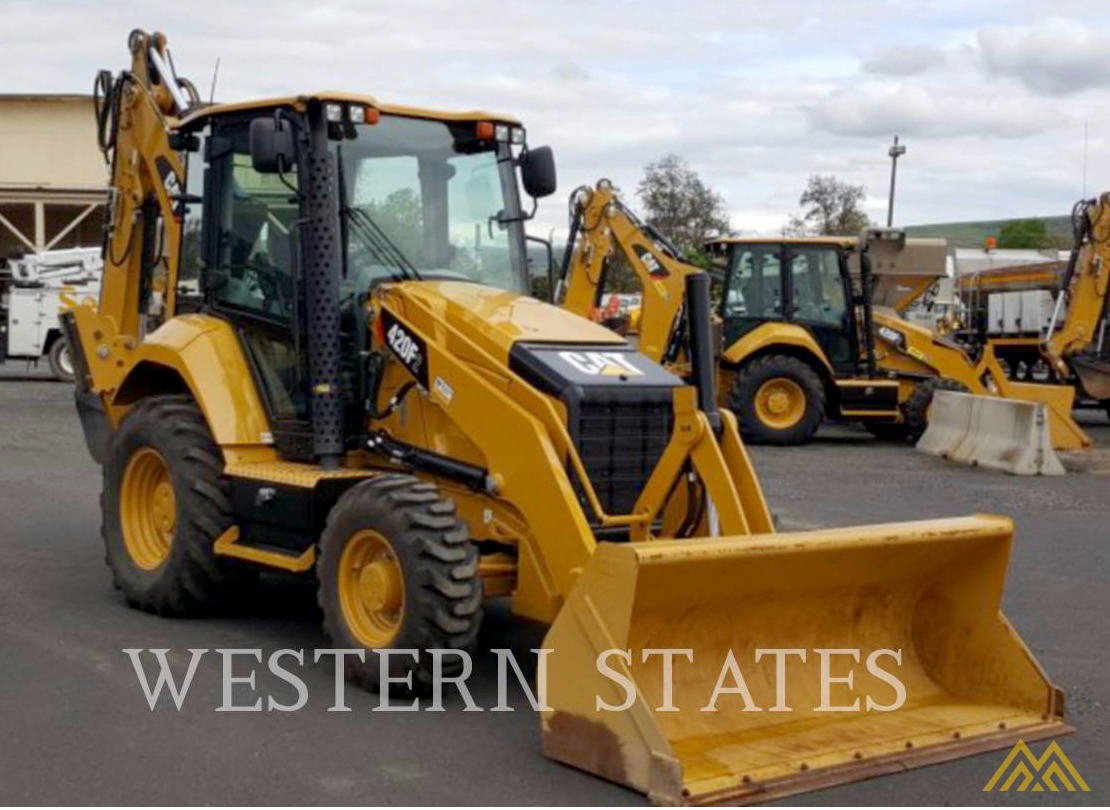 CAT 4202 ST Backhoe Wheel Loader in Idaho 1