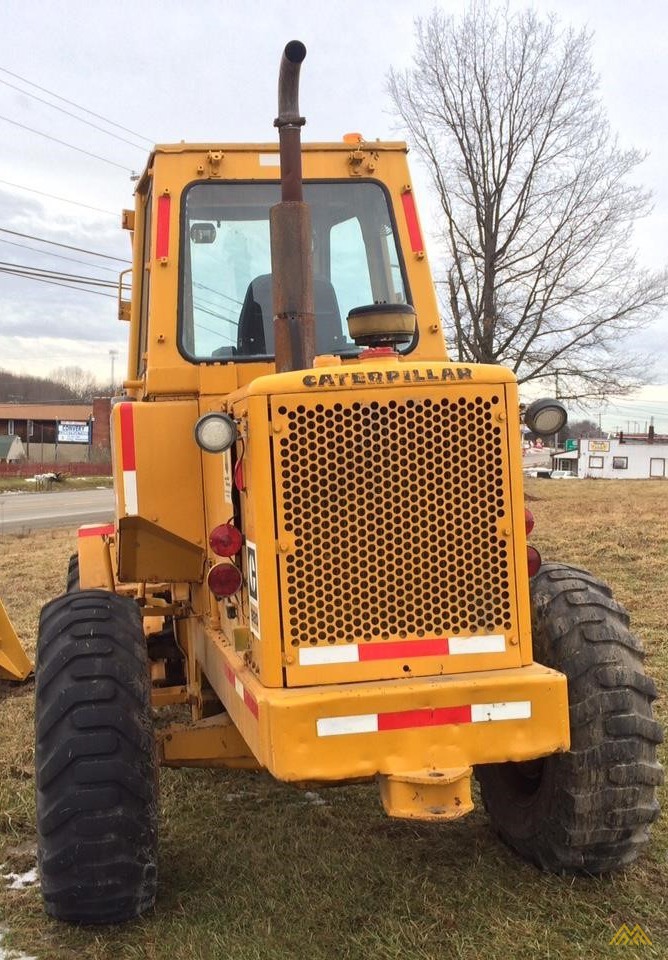 CAT 920 Wheel Loader 2