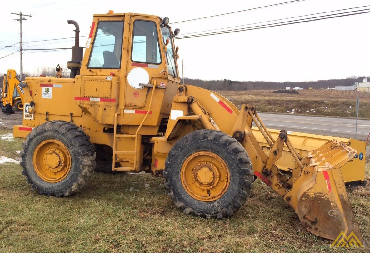 CAT 920 Wheel Loader 0