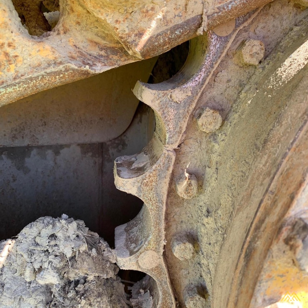 Caterpillar D6R XW Series II Crawler 5