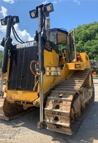 Caterpillar D9R Crawler Dozer 1