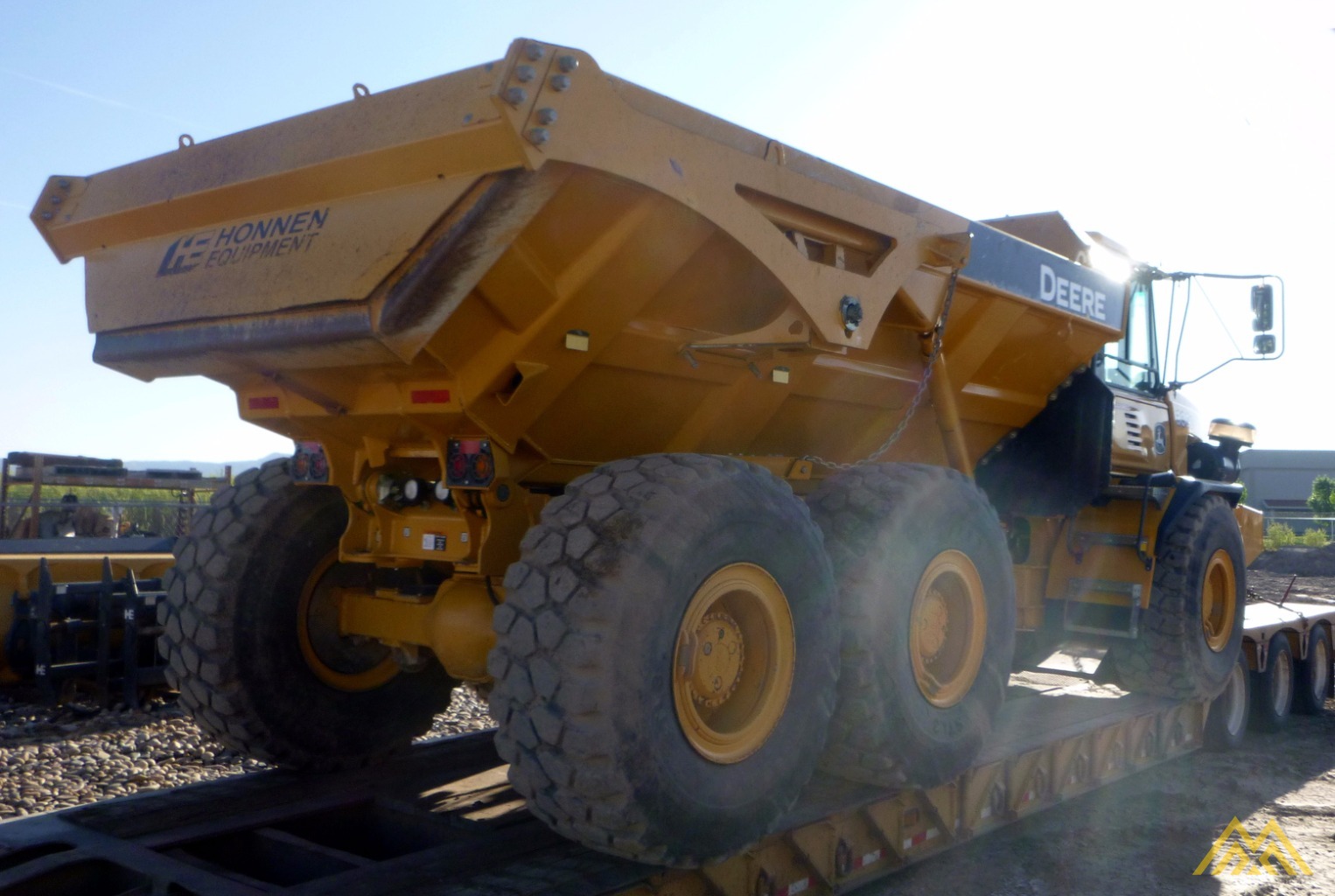 Deere 300D-II Articulating Dump Truck 5