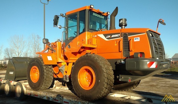 Doosan DL250-5 Wheel Loader 0