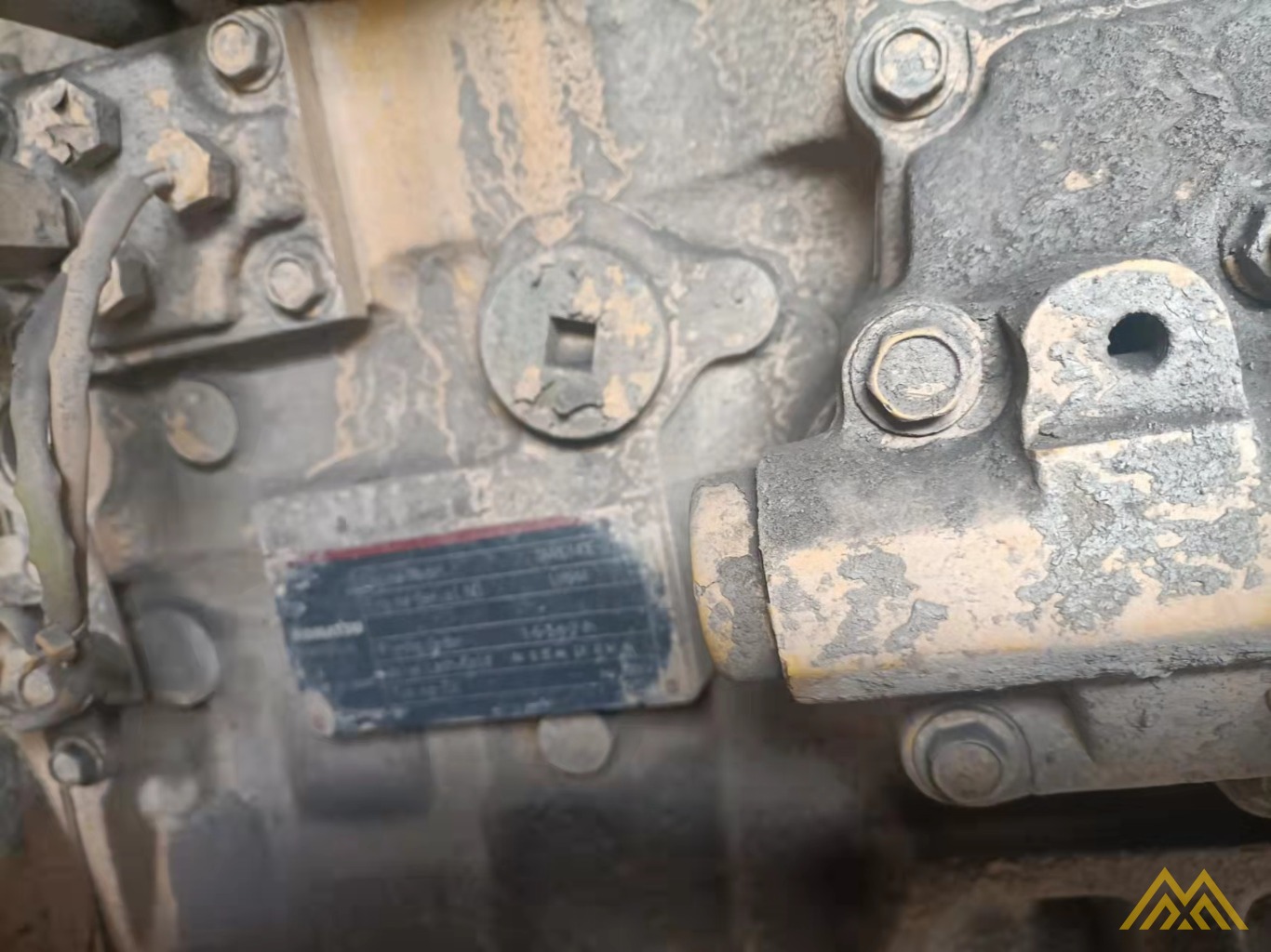 Komatsu HD465-6 Mining Dump Truck 6