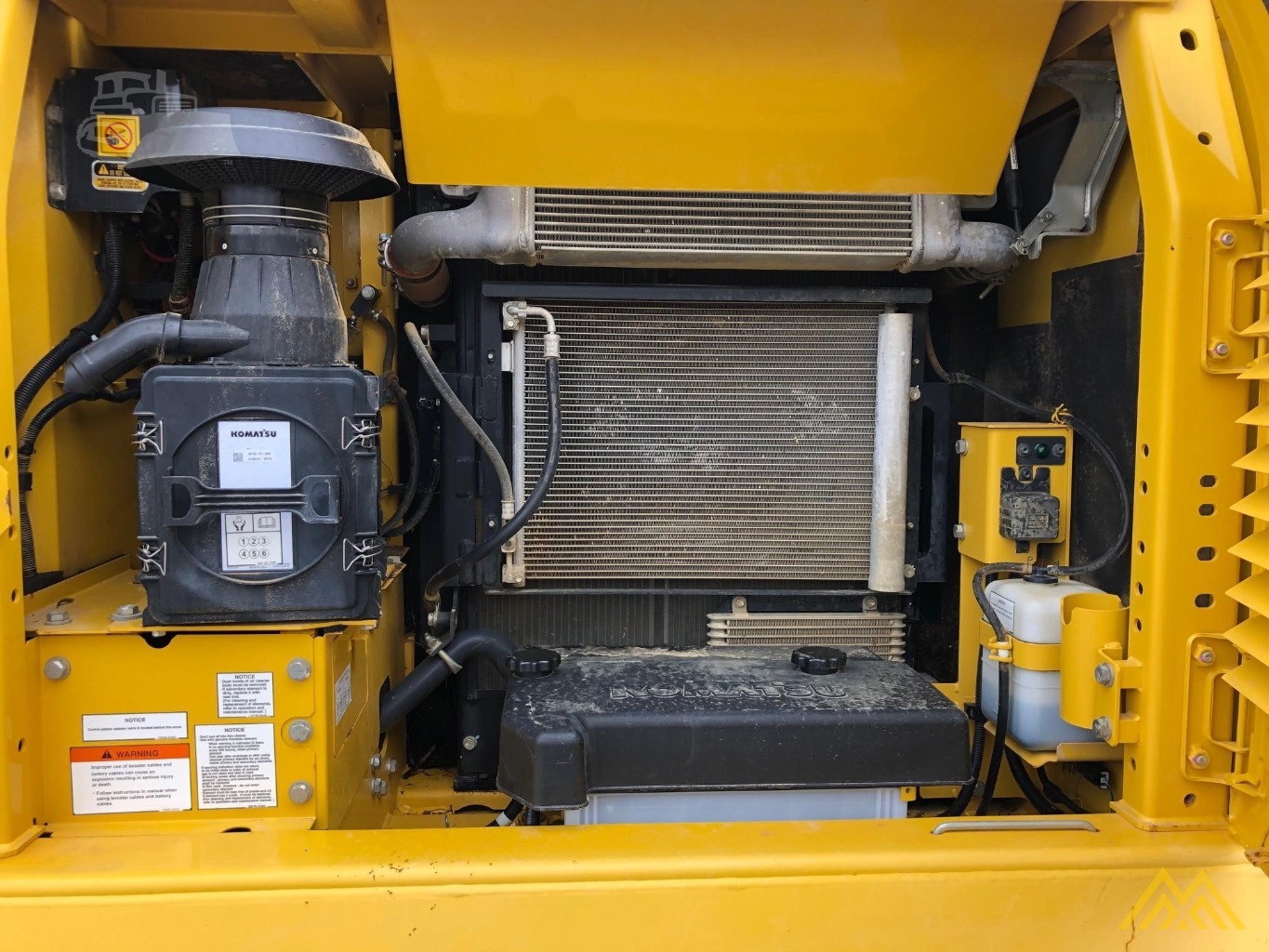Komatsu PC170LC-10 Excavator 3