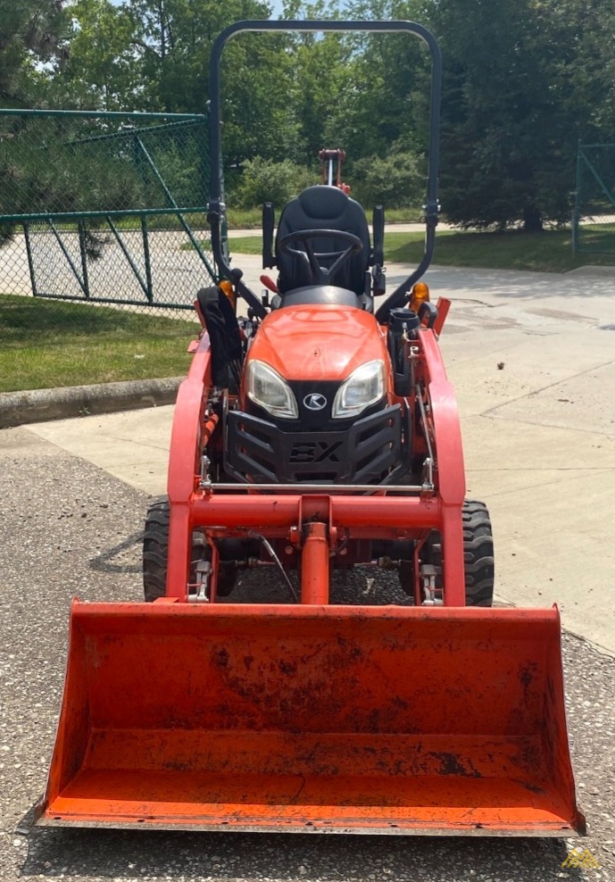 Kubota BX23S Tractor Loader Backhoe  4