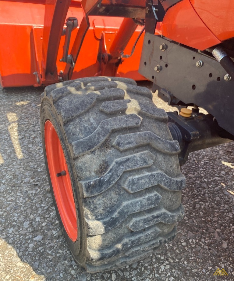 Kubota BX23S Tractor Loader Backhoe  13