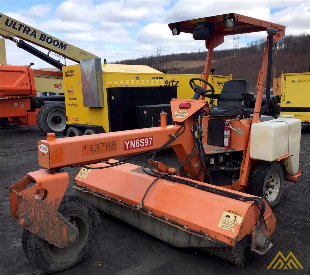 Lay-Mor 8HC Sweeper Broom in Pennsylvania 0