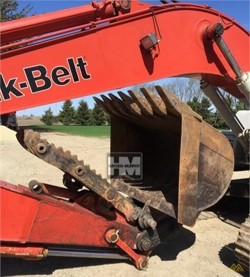 Link-Belt 210 LX Excavator 3