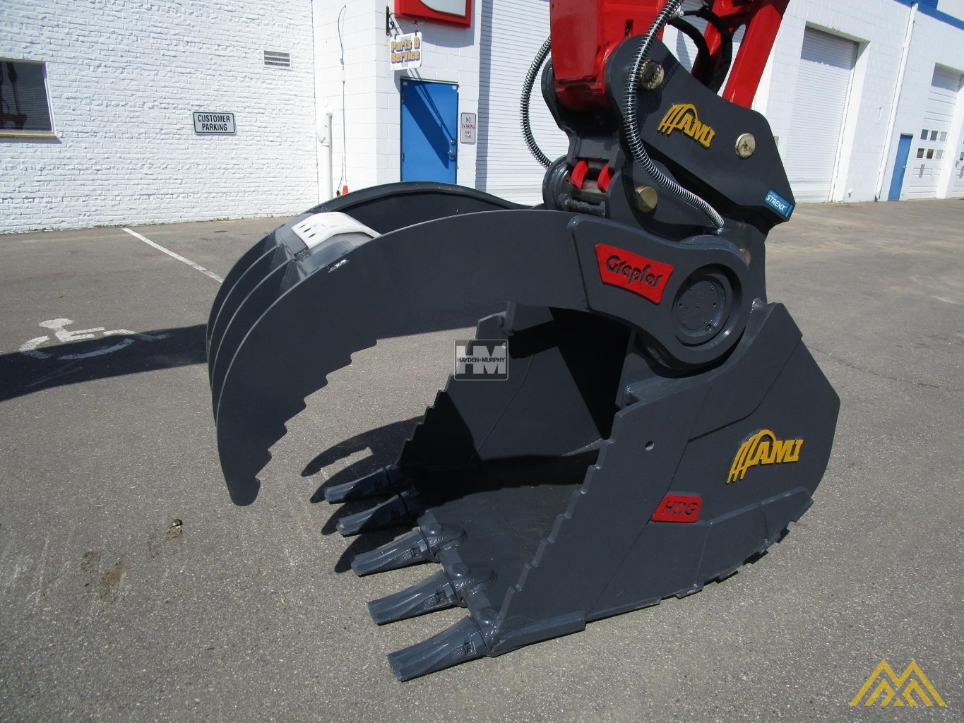 Link-Belt 210 X4 Excavator 1