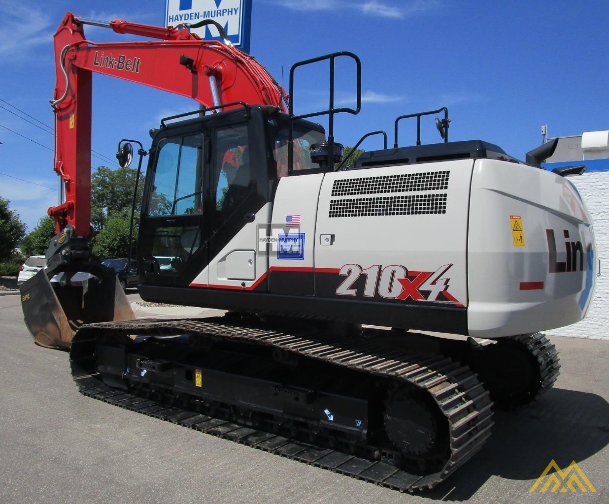 Link-Belt 210 X4 Excavator 2