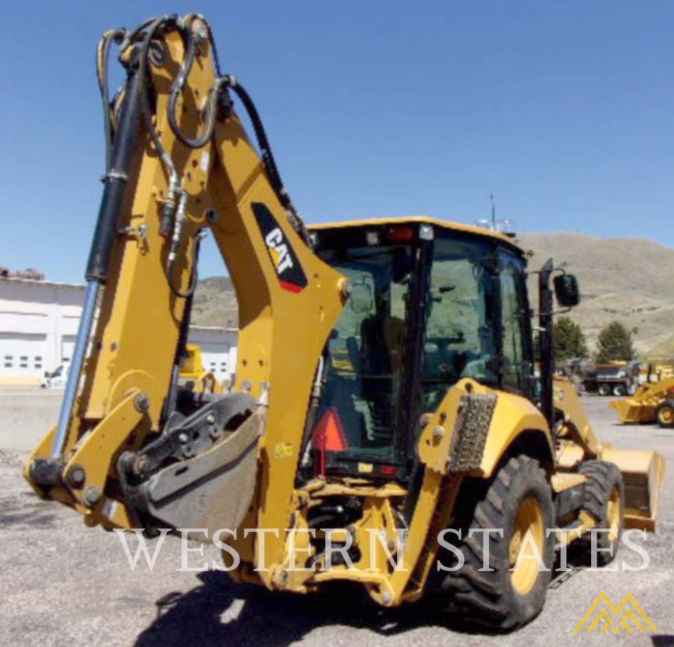 Low Hours on CAT 420F2 IT Backhoe Loader 1