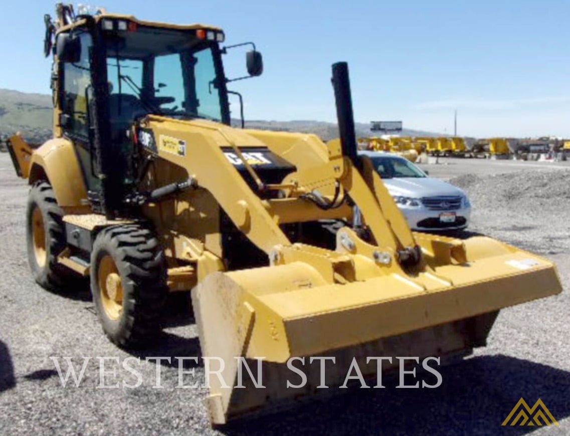 Low Hours on CAT 420F2 IT Backhoe Loader 9