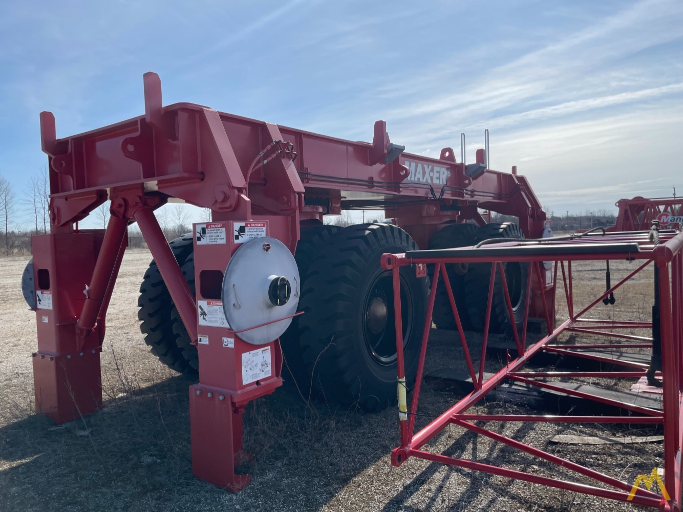 Manitowoc 16000 Wheeled MAX-ER with #59 Fixed Mast Assembly 7
