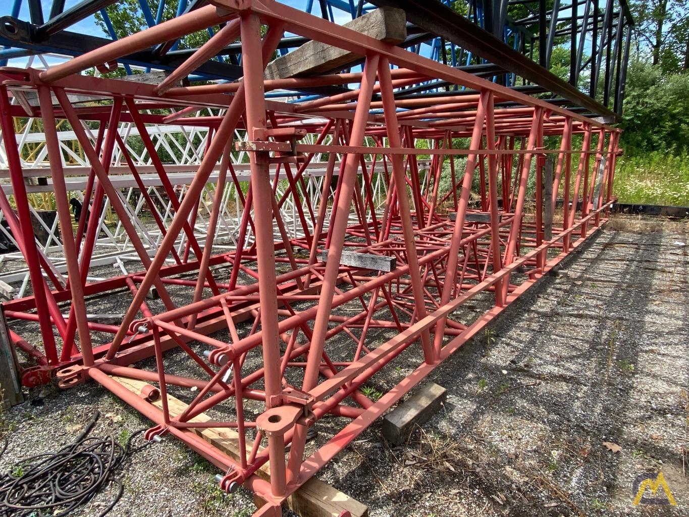 Manitowoc 999 Lattice Boom Sections Available 1