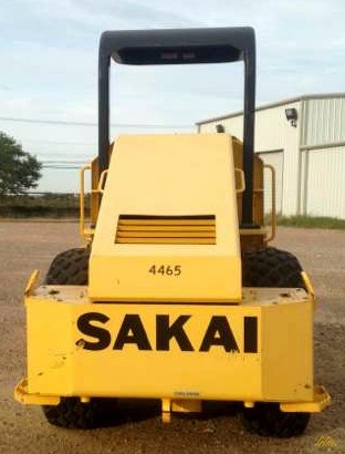 Sakai SV410D-2 Smooth Drum Roller 1