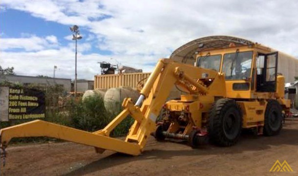 Swingmaster SL180-20 20,000 lb capacity Swing Loader 1