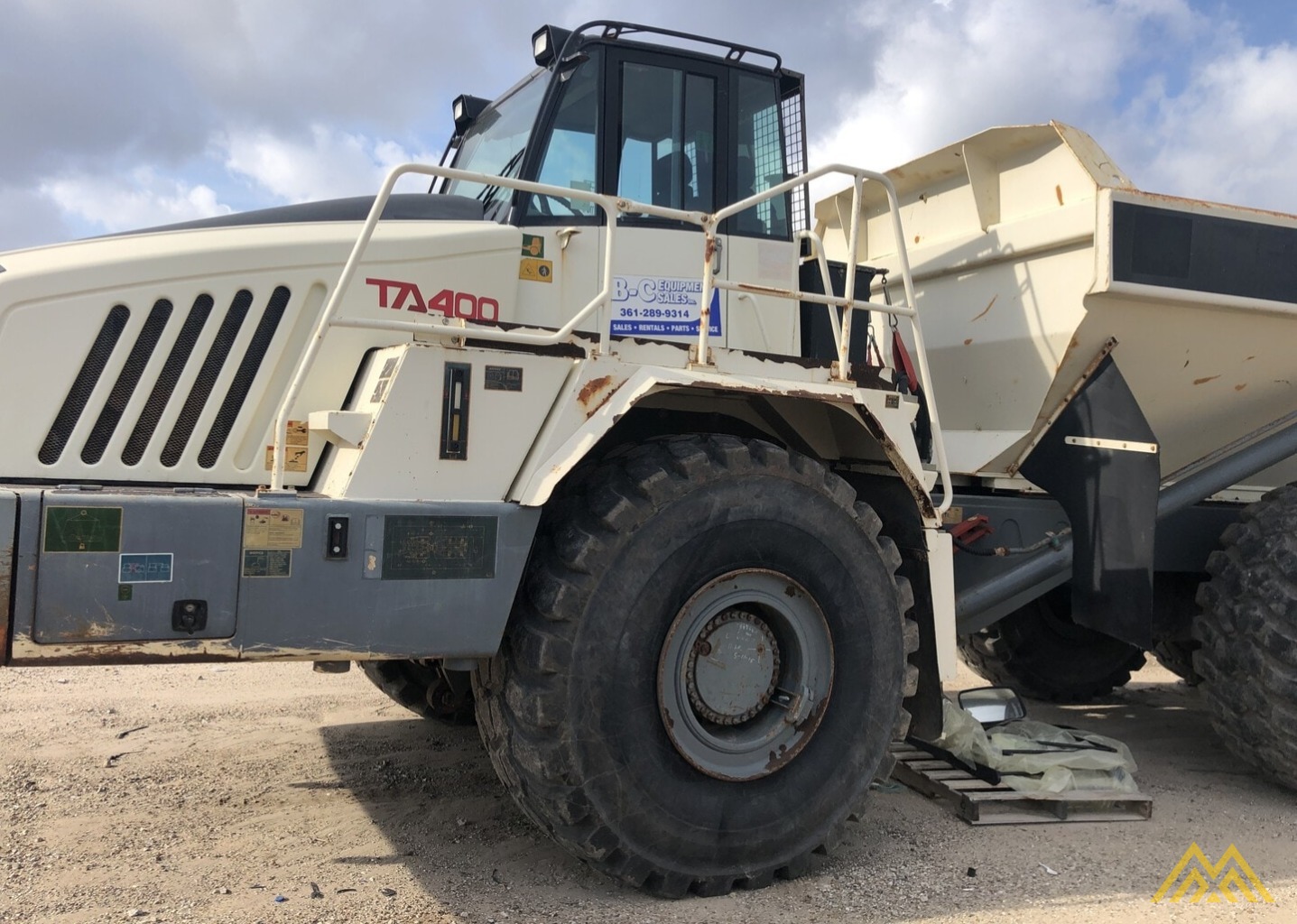 Terex Trucks TA400 Articulating Off Road Dump Truck 2