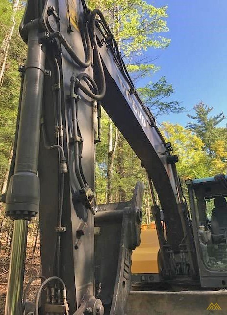 Volvo EC140DL Crawler Excavator 5