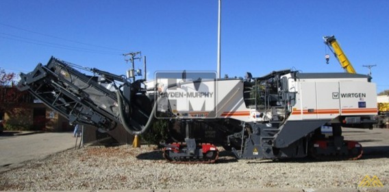 Wirtgen W220i Cold Planer 1